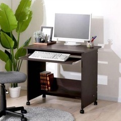 【勉強机・椅子セット】キャスター付　ニトリ製　組立済みのまま引渡の画像