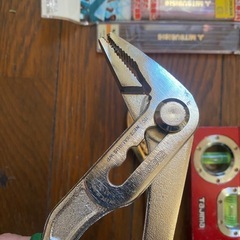 ネジザウルス等、中古工具の画像