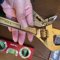 ネジザウルス等、中古工具の画像