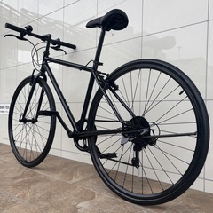 【8万で購入】クロスバイク 黒 700C 美品 高級シマノ社製変速付き ロード ピスト　マウンテン BMX ビーチクルーザー お洒落 自転車【早い者勝ち】の画像