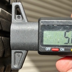 バリ溝！23年製ブリジストンタイヤ　　スズキ純正アルミホイール4本セットの画像