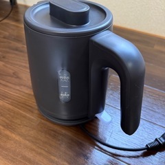電気ケトル(新品未使用)の画像