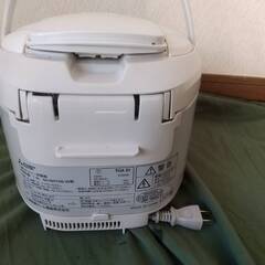 MITSUBISHI　三菱電機　炊飯器　IHジャー炊飯器　NJ-NH106-W　5.5合炊　2016年製の画像