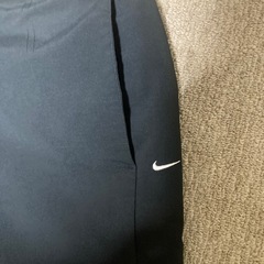 NIKEズボンの画像