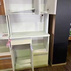 今だけ特価！90cm幅・新品食器棚で理想のキッチン空間への画像