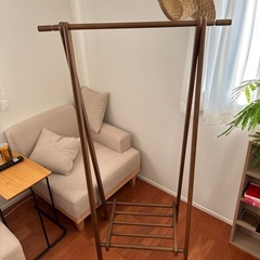 ハンガー掛け　ハンガーラックの画像