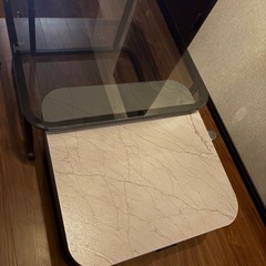 収納可能机の画像