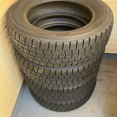 スタッドレスタイヤ-185/65R15-ダンロップ-WINTER MAXXの画像