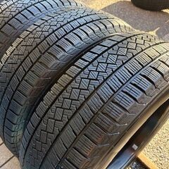 2023年スタッドレス BMWアクティブツアラー(U06)用 MAK FAHRの画像