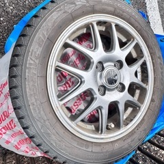 (
相談中)スタッドレスタイヤホイル付きの画像
