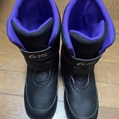 男の子　ブーツ　23㎝の画像