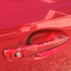 レクサス　CT200 バージョンC 車検残1年　タイヤ新品(交換後2ヶ月)　小さな高級車の画像