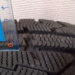 スタッドレスタイヤ+アルミホイール4本セット195/65R15の画像