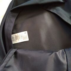 アディダス　紺色リュック　中古品の画像