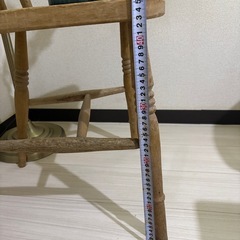 アンティークチェアの画像