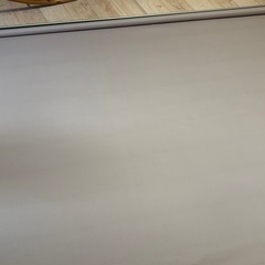 プロジェクタースクリーン　吊り下げ用の画像