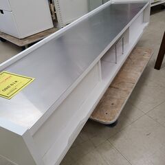 J1772【リユースのサカイ柏店】LOWYA　ロウヤ　ステンレスTV台　ローテレビ台　ホワイト　クリーニング済　新品参考価格55,990円の画像
