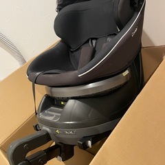 【取り扱い説明書あり】コンビチャイルドシート「クルムーヴ スマー ISOFIX エッグショックの画像