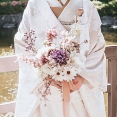 造花ウェディングブーケの画像