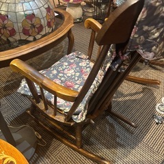 キツツキマーク キツツキ ロッキングチェア チェア ビンテージ レトロ おしゃれ いんてりインテリアの画像