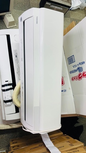 東芝　中古　2024年製　RAS-2214TM-W エアコン