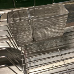 無印良品洗カゴ　新品スポンジ置きつき
の画像