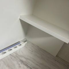 造作家具　ホテルライク　大理石柄カップボードの画像