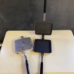 ホットサンドメーカー2個の画像