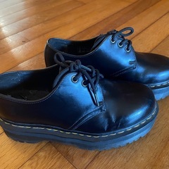dr. martens 靴 ブーツ の画像