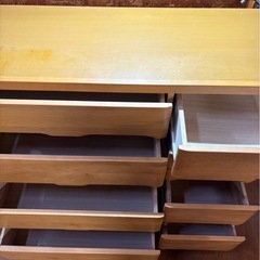 K1001 チェスト 4段ワイドチェスト 天板ヒビ割れ有　の画像