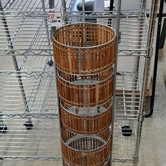 【リサイクルショップどりーむ天保山店】No.4926　物置ラック　写真参照🎵　オシャレな商品です(≧▽≦)　オススメ品🎵の画像