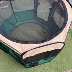 折り畳みペットケージの画像