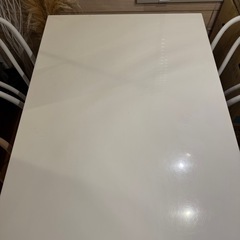 定価16万のダイニングテーブル【本日引き取り可能な方優先】の画像