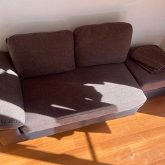 シックなソファー、状態良好です！の画像