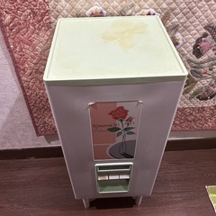 米ビツ　30キロの画像