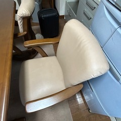 無料！ダイニングテーブルセット
の画像