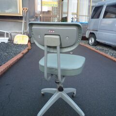 ★スチール事務用回転椅子　中古品1台★の画像