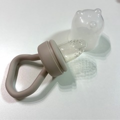 【美品】3COINS大人気の離乳食フィーダーの画像