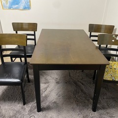 ダイニングテーブルセットの画像
