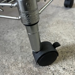 Luminous ルミナス 3段 スチールラック メタルラック 25mm径  便利 棚 収納  幅760×奥行460×高さ730mm   中古 キャスター付き ③の画像