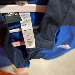 adidas アディダス  アウター 羽織り 子供服 スポーツ用品
の画像