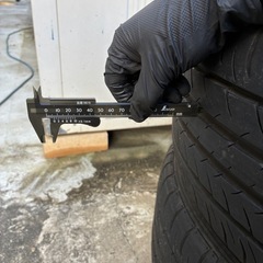 225/50R17 タイヤ 2本の画像