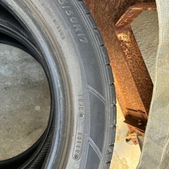 225/50R17 タイヤ 2本の画像