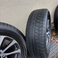 ヴェルファイア　　アルミスタットレスタイヤの画像