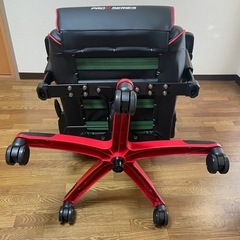 AKRacing/エーケーレーシング Pro-X V2 ゲーミングチェア デスクチェア イス 赤×黒の画像