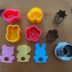 お菓子作りの道具(写真４枚)の画像