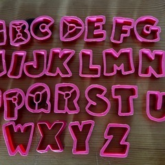 お菓子作りの道具(写真４枚)の画像