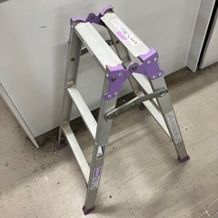 H2511-241 アルインコ　アルミ製脚立3段　キズ汚れ有りの画像