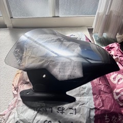 GSR750 【美品】シールド　フェンダーレスセットの画像