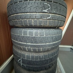 175/65/15 4穴　スタッドレスタイヤ　(雪タイヤ))の画像
